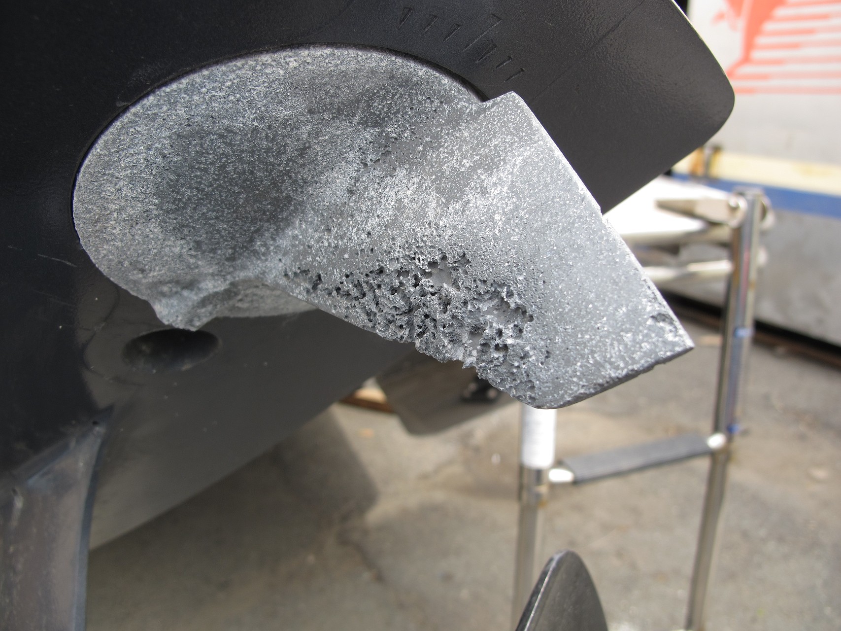 Так выглядит разрушающийся анод