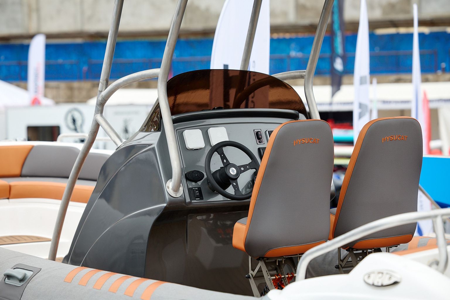 Катер Hysucat 28 Center Console с моторами Suzuki DF200APX KITHC1