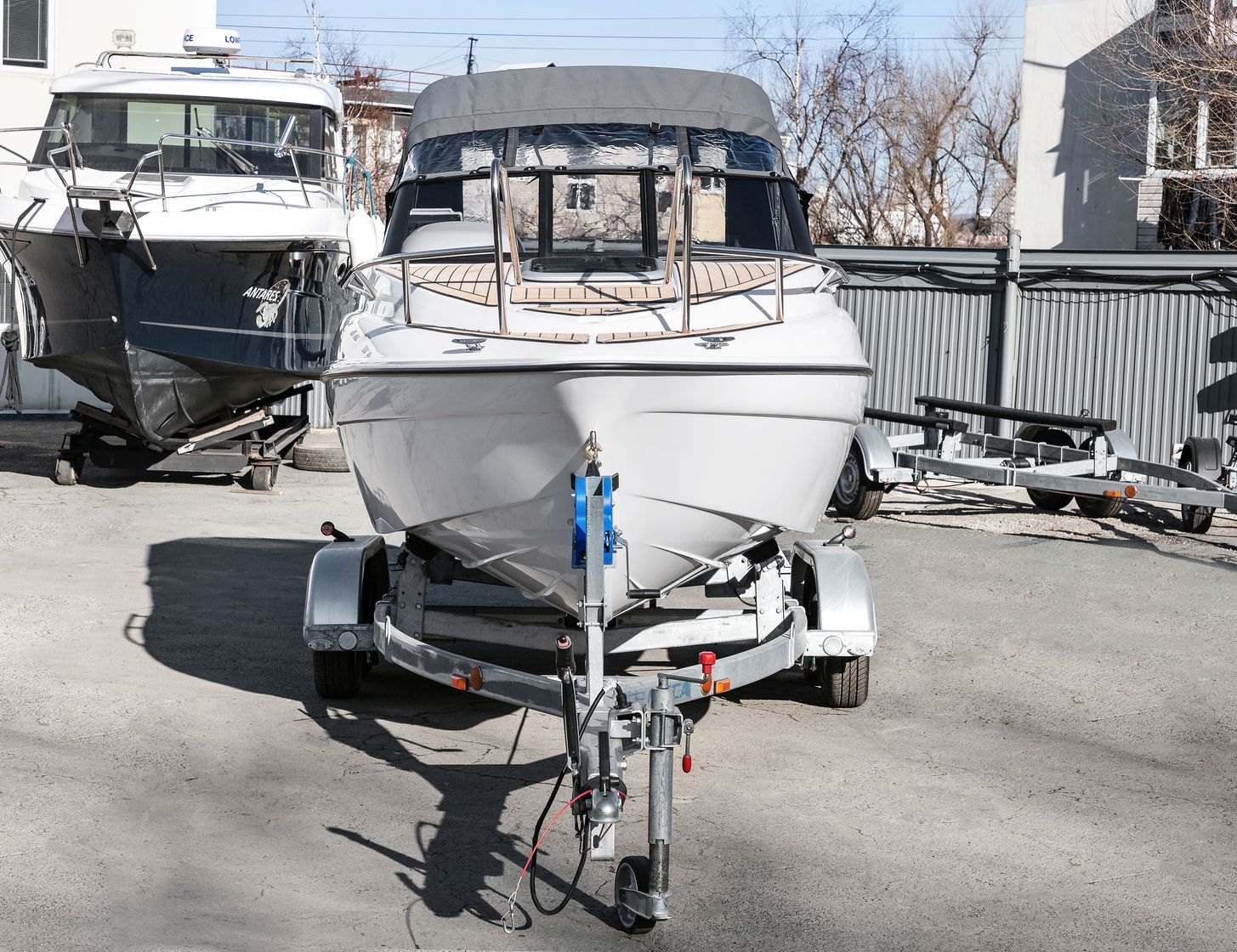 Катер Феникс 560 с мотором Suzuki DF140BTL KITPH21