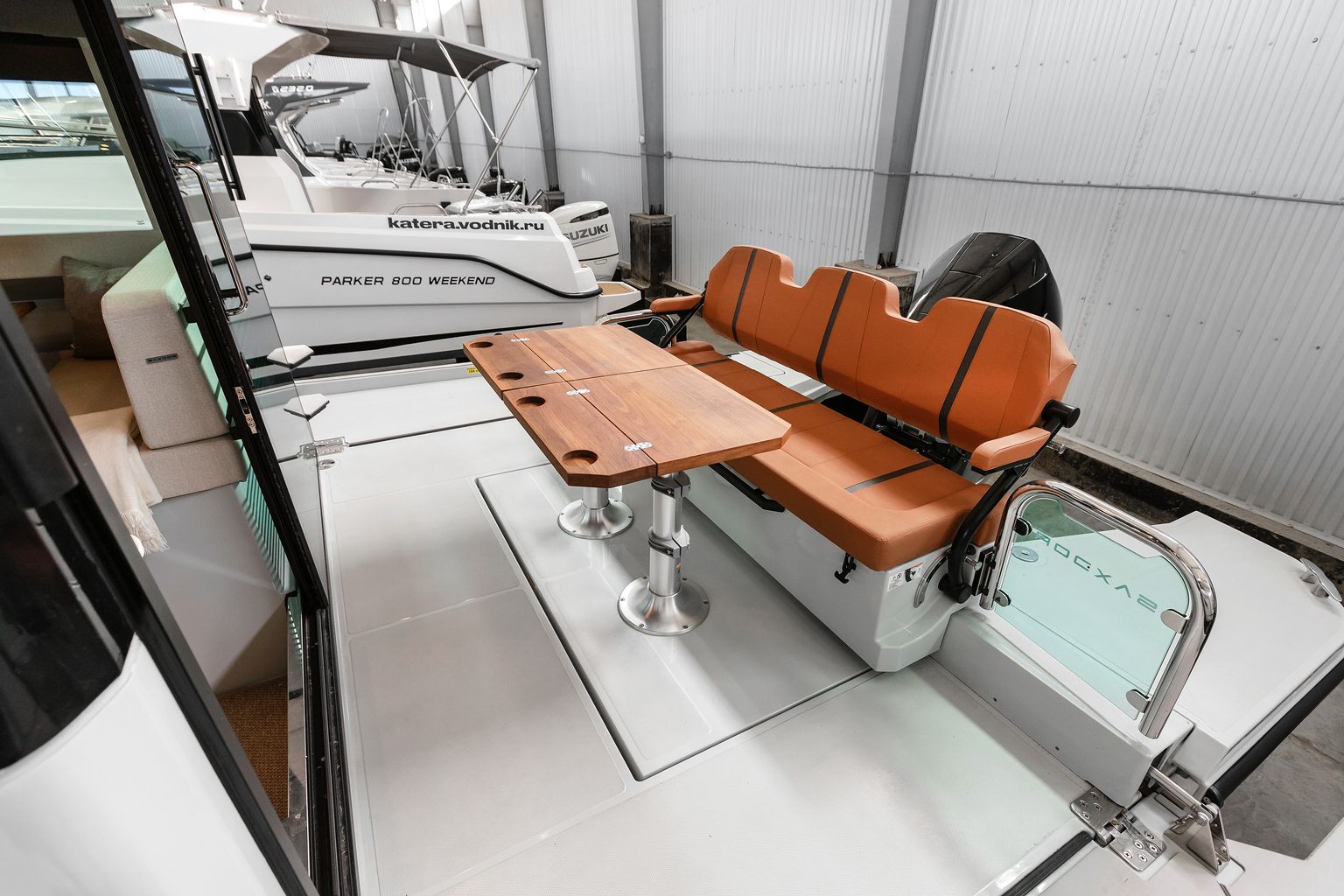 Катер SAXDOR 320 GTC с мотором 300 лс KITS001