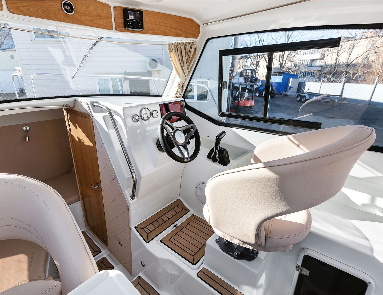 Катер VELVETTE 23 20 с мотором Suzuki DF200TX KITVL8