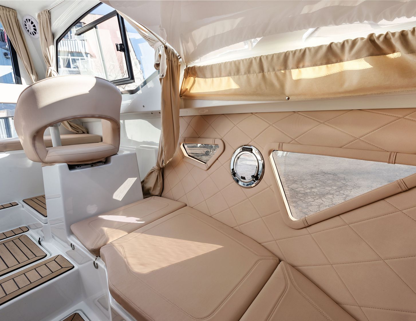 Катер VELVETTE 23 20 с мотором Suzuki DF200TX KITVL8