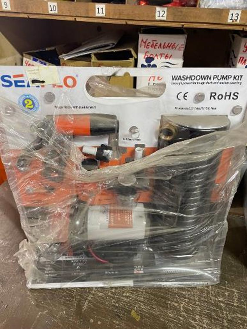 

Комплект помывочный SeaFlo, 24 В, 18.9 л/мин, 70 PSI (4.8 бар), уцененный SFWP205007051_utsenka