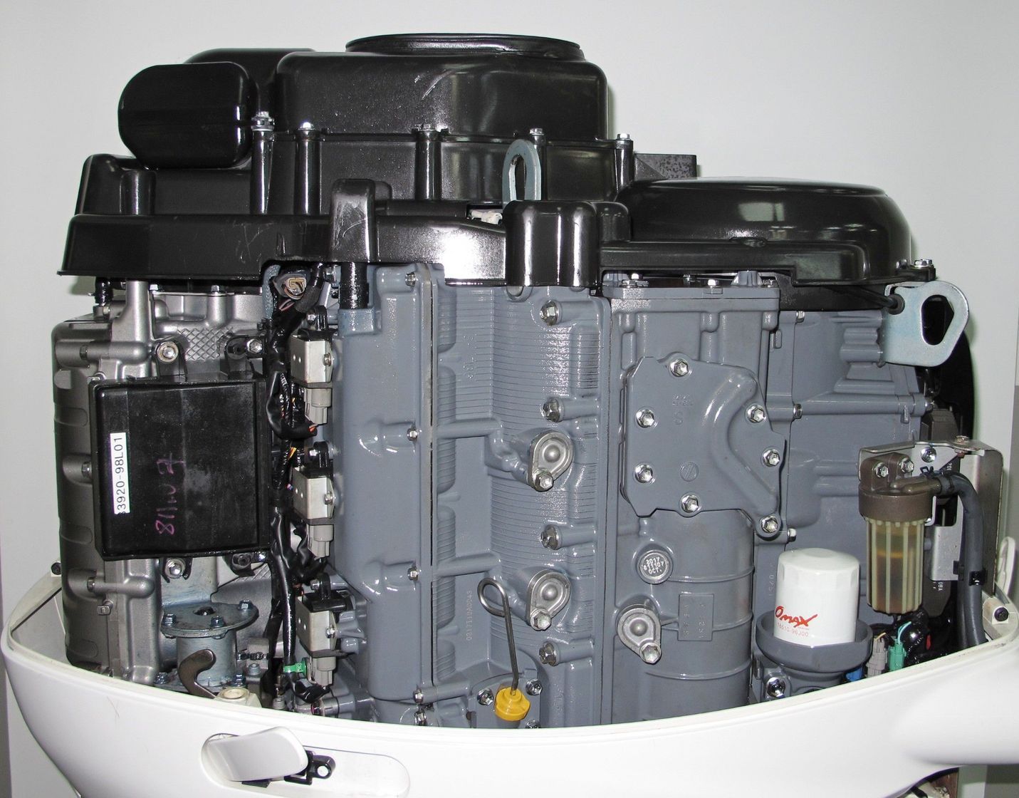 Мотор лодочный Suzuki DF350ATX белый, б/у pm2342 (DF350ATX) pm2342 (DF350ATX) - фото 7
