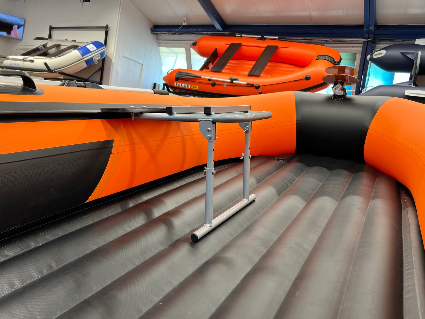 Опора сиденья регулируемая складная на ликтрос 1011006