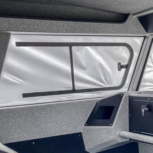 Комплект форточек (правая и левая)