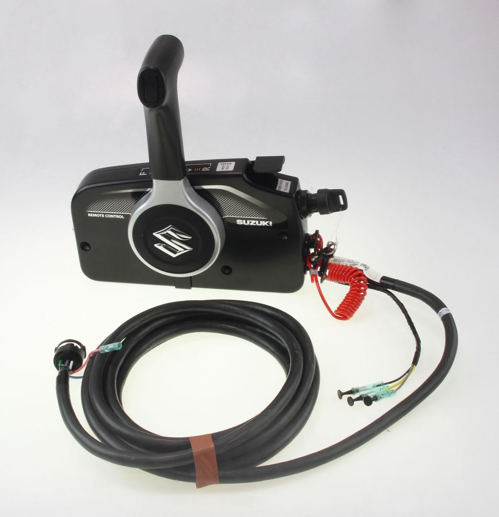 Лодочный мотор управление. Гидравлическое управление на нептун 450. Газ реверс ду меркурий 15. Лодочный мотор управление. Крепление рулевого троса yamaha 30.