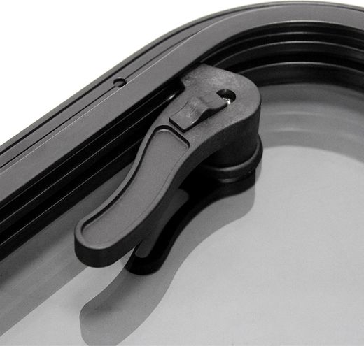 Люк палубный распашной Альбатрос 522x392 (черное исполнение)