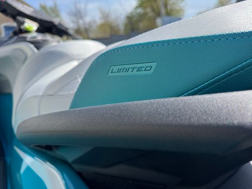 Гидроцикл BRP SEA-DOO GTX LIMITED 325 Teal Metallic