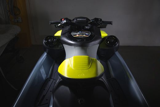 Гидроцикл BRP SEA-DOO RXP-X 325 AUDIO Ice Metal and Manta Green