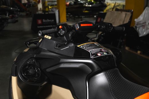 Гидроцикл BRP SEA-DOO RXT-X 325 AUDIO Metallic Tan and Lava Red Premium