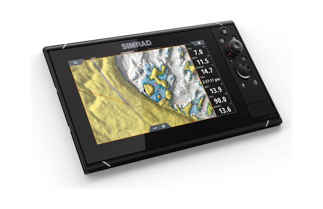 Картплоттер SIMRAD NSS9 EVO3