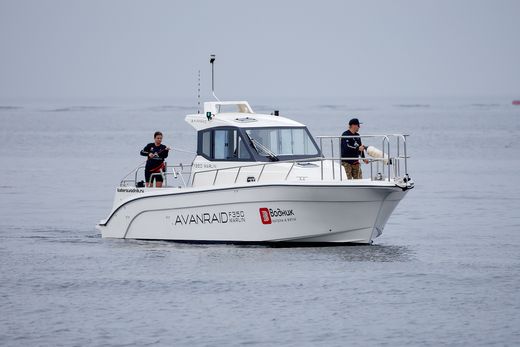 Катер AVANRAID F350 MARLIN с Suzuki 2хDF250TX/ZX