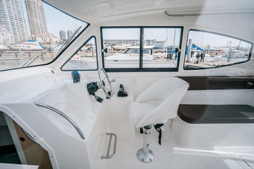 Катер AVANRAID F400 FORTUNA