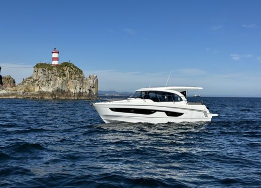 Катер BENETEAU ANTARES 11 с Suzuki 2хDF300APXX