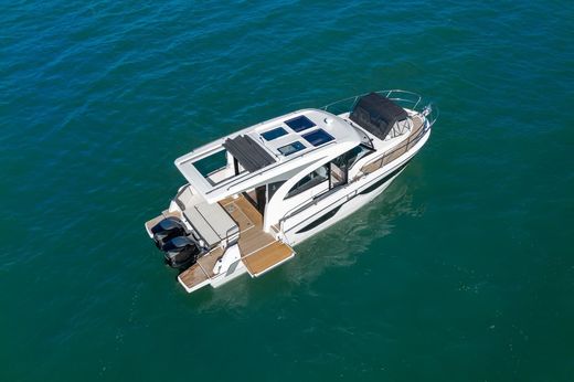 Катер BENETEAU ANTARES 11 с Suzuki 2хDF300APXX