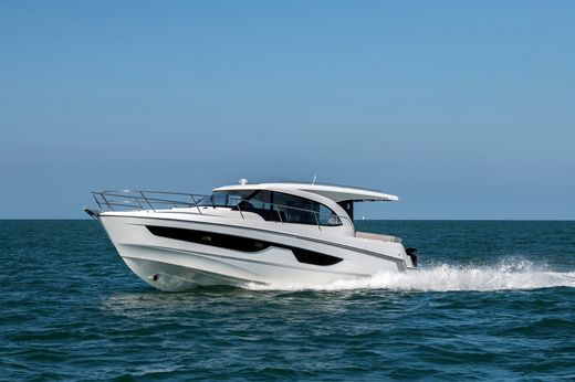 Катер BENETEAU ANTARES 11 с Suzuki 2хDF300APXX