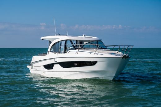 Катер BENETEAU ANTARES 11 с Suzuki 2хDF300APXX