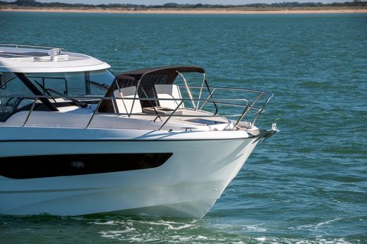 Катер BENETEAU ANTARES 11 с Suzuki 2хDF300APXX