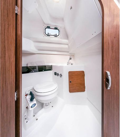 Катер Beneteau Antares 8 OB V2 Version Cruising