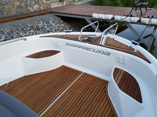 Катер Beneteau Barracuda 9 Fly c моторами 225 л.с.