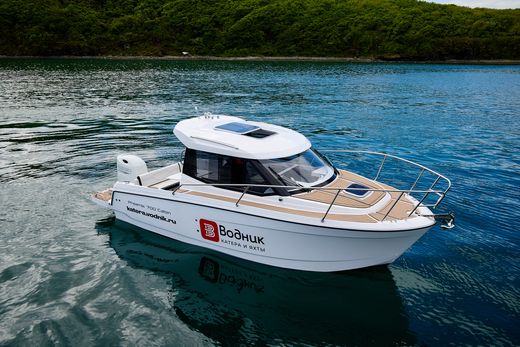 Катер Феникс 700 Cabin белый с Suzuki DF200ATX