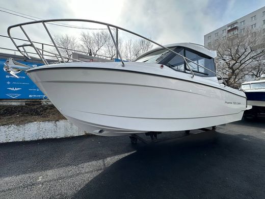 Катер Феникс 700 Cabin белый с Suzuki DF200ATX