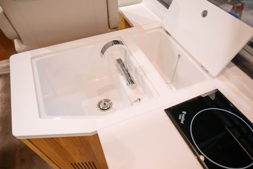 Катер Finnmaster F11