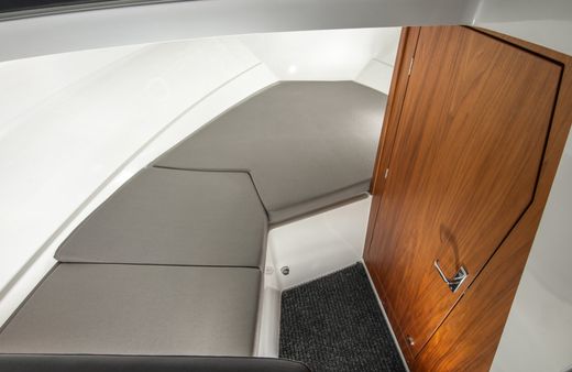 Катер Finnmaster P7