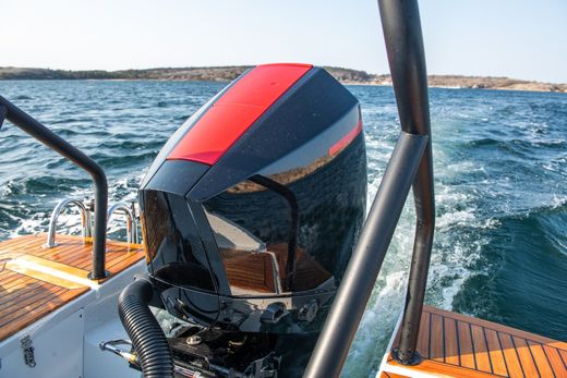 Катер Finnmaster S6