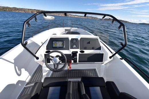 Катер Finnmaster S6