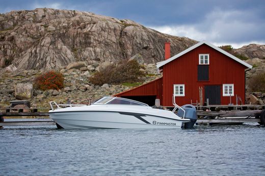Катер Finnmaster T6