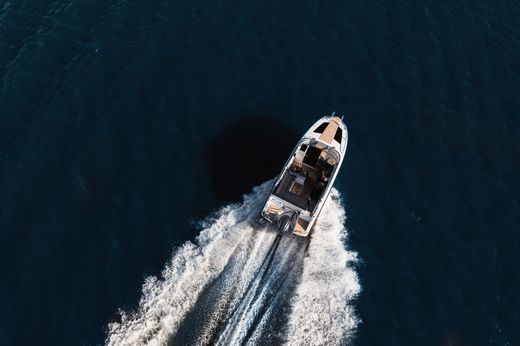 Катер Finnmaster T7