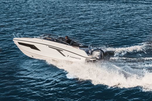 Катер Finnmaster T7