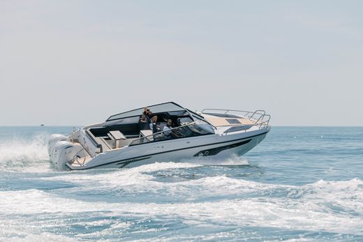 Катер Finnmaster T9 с моторами 2х300