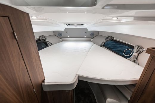 Катер Grandezza 28 OC