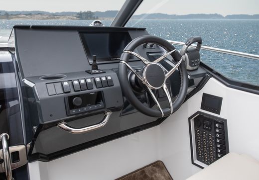 Катер Grandezza 28 OC