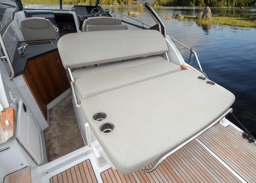 Катер Grandezza 28 OC