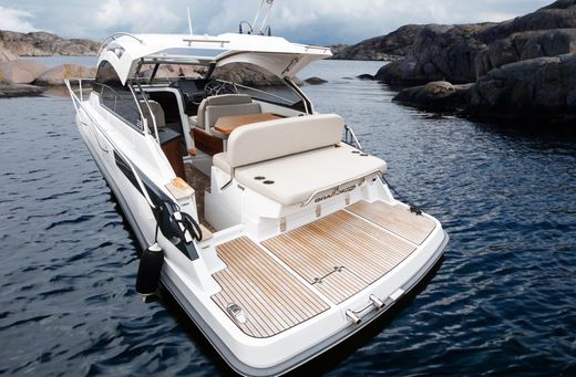 Катер Grandezza 28 OC