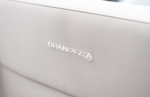 Катер Grandezza 30 Outboard