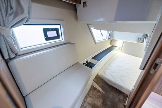 Катер Grandezza 30 Outboard