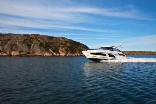 Катер Grandezza 34 OC