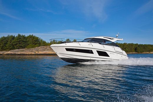 Катер Grandezza 34 OC