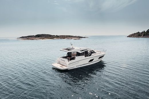 Катер Grandezza 37 CA