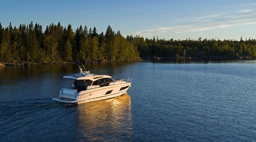 Катер Grandezza 37 CA