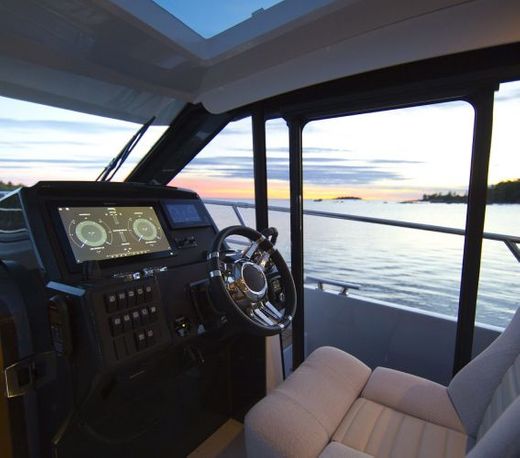 Катер Grandezza 37 CA