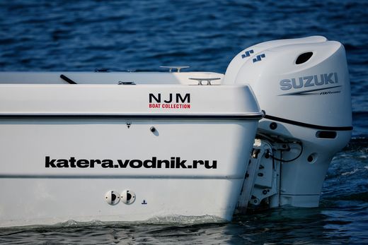 Катер New Japan Marine NSB28 с Suzuki 2хDF140BTGX/BZGX