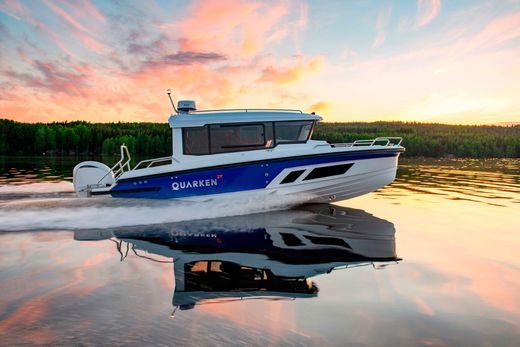 Катер QUARKEN 27 Cabin
