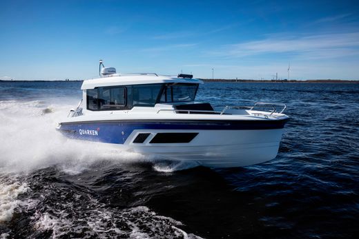 Катер QUARKEN 27 Cabin