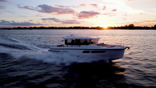Катер QUARKEN 35 Cabin Tourer с Suzuki 2хDF300